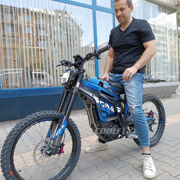 Talaria Sting R MX4 &uacute;j modell 8000w 60v 45ah tov&aacute;bbfejlesztett Off Road elektromos Dirt Bike motorker&eacute;kp&aacute;r E Moto Ebike